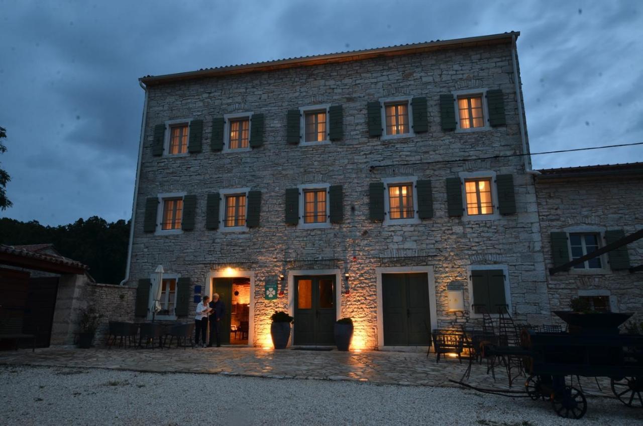 App & Rooms Juraga Bale Exterior photo
