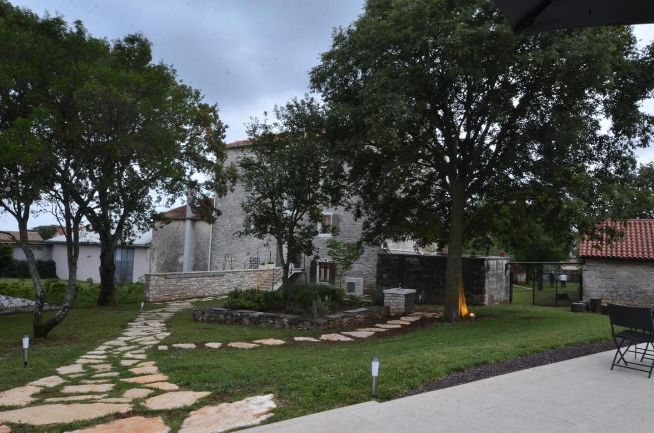 App & Rooms Juraga Bale Exterior photo