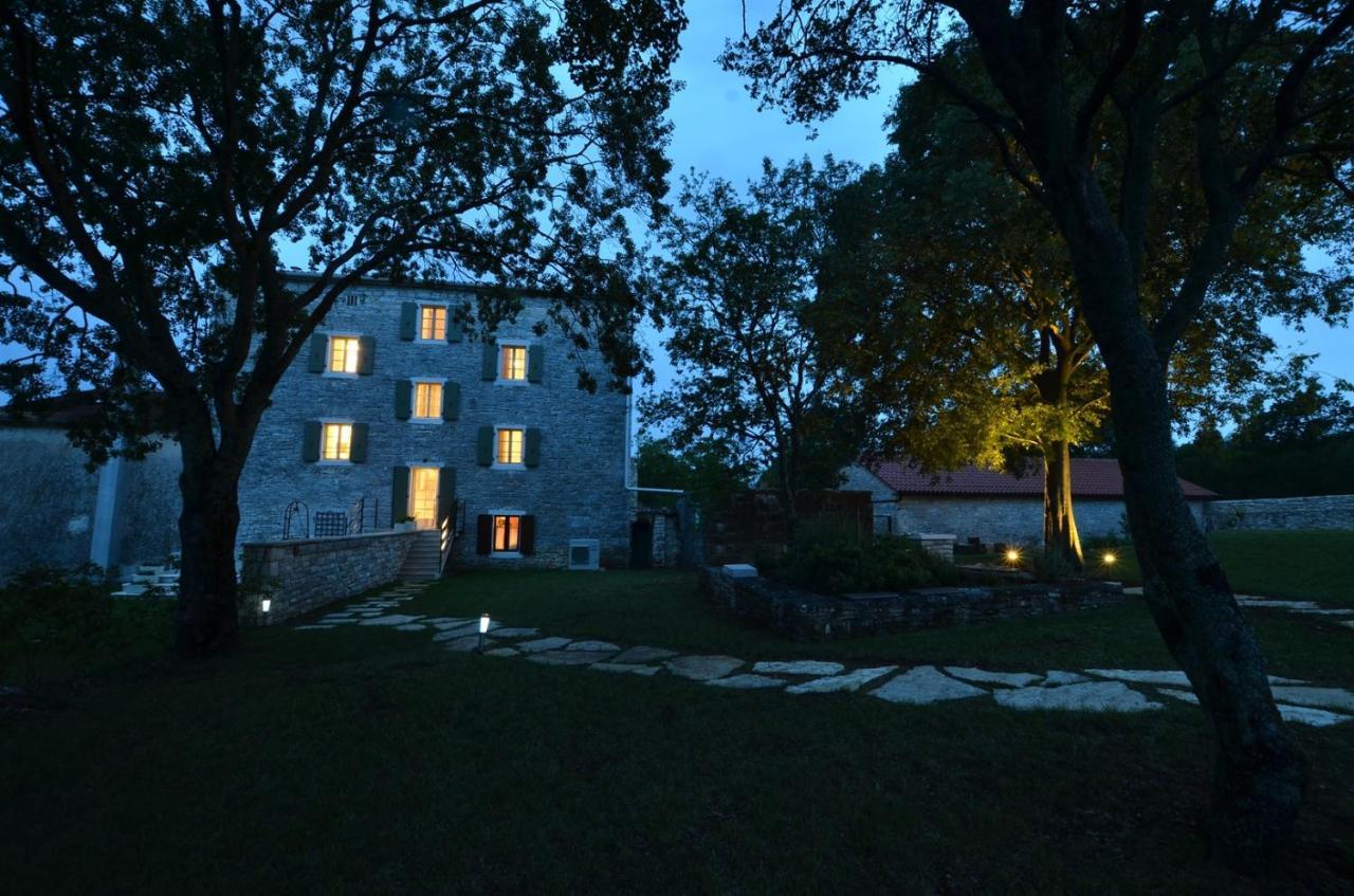 App & Rooms Juraga Bale Exterior photo